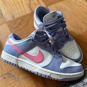 Nike Kids Shoes in Pink and Gray